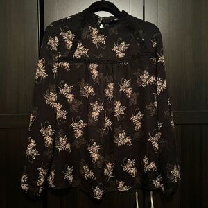 Zac & Rachel Sheer Black Floral Blouse – Size L​